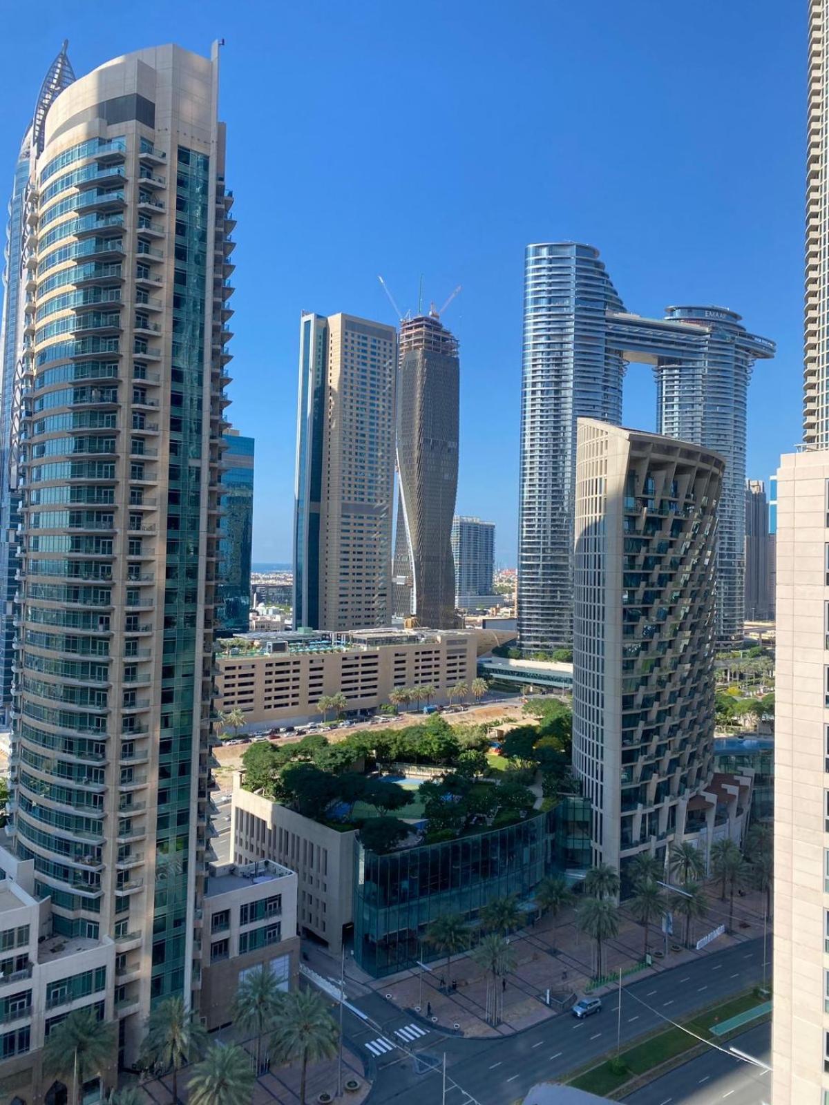 Standpoint Tower Apartment Opposite Burj Khalifa Dubai Exterior photo
